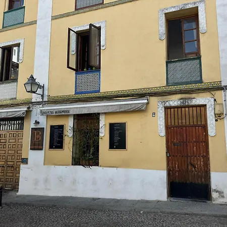 La Abadesa De *
